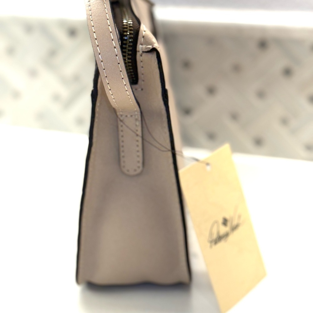 Patricia Nash Tooled Leather Vallata Crossbody - Picture 5 of 8